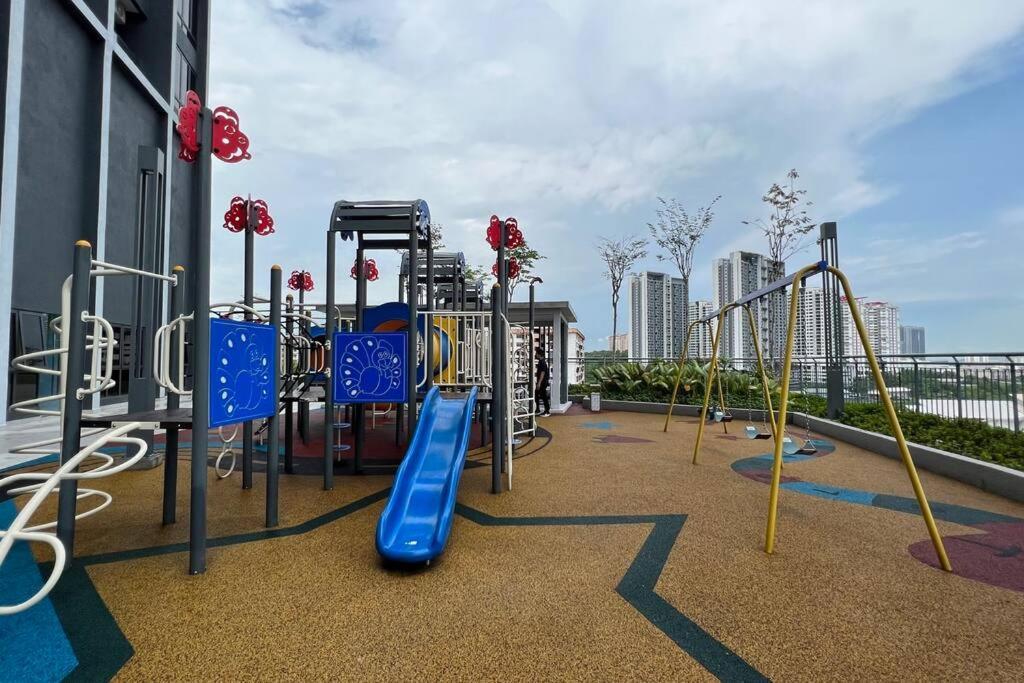 Cozy Aera Residence / Free Wi-Fi Netflix / Sunway Petaling Jaya Exterior foto